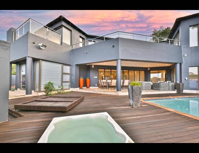 5 BEDROOM HOUSE FOR SALE IN BRYANSTON